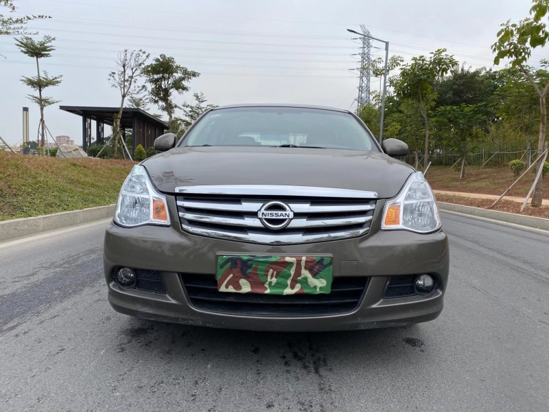 东莞抵押车14年日产轩逸出售