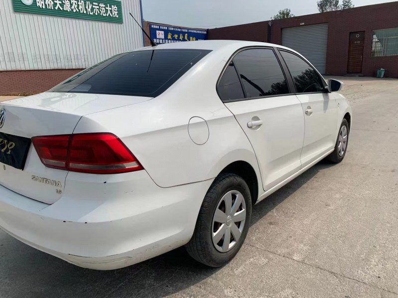 蚌埠抵押车14年大众桑塔纳出售