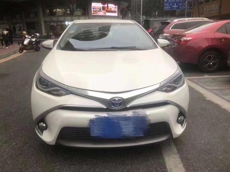 南宁抵押车17年丰田雷凌出售