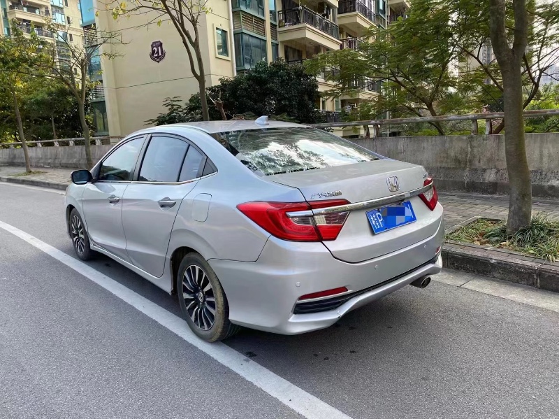 贵港抵押车14年本田凌派出售