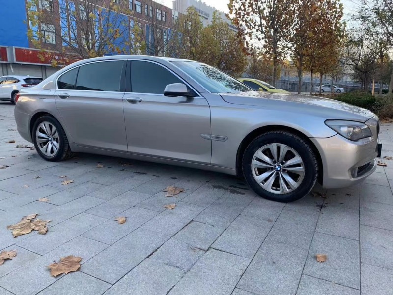 潍坊10年宝马7系3