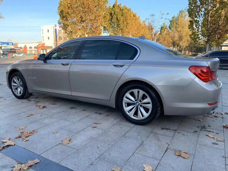 潍坊10年宝马7系4