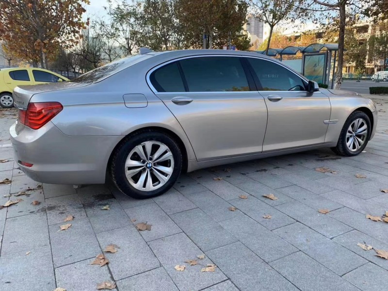 潍坊10年宝马7系5