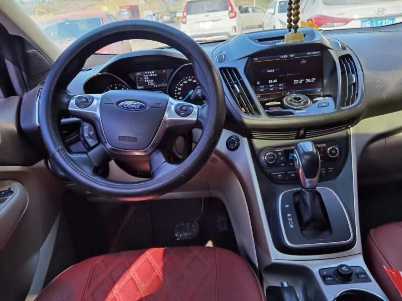 长沙15年福特翼虎3