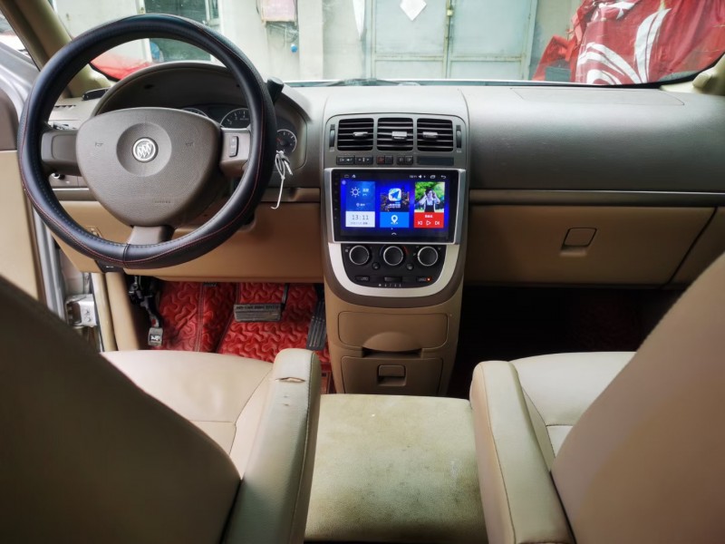 邢台12年别克别克GL82