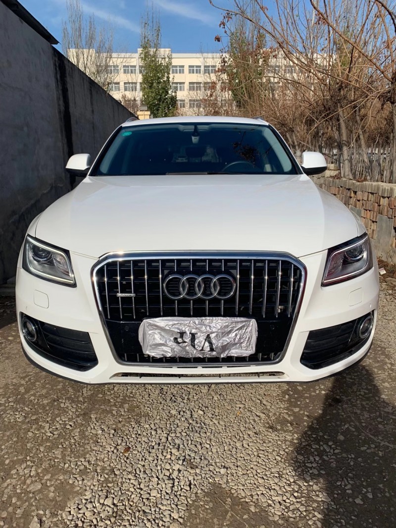 保定14年奥迪Q58