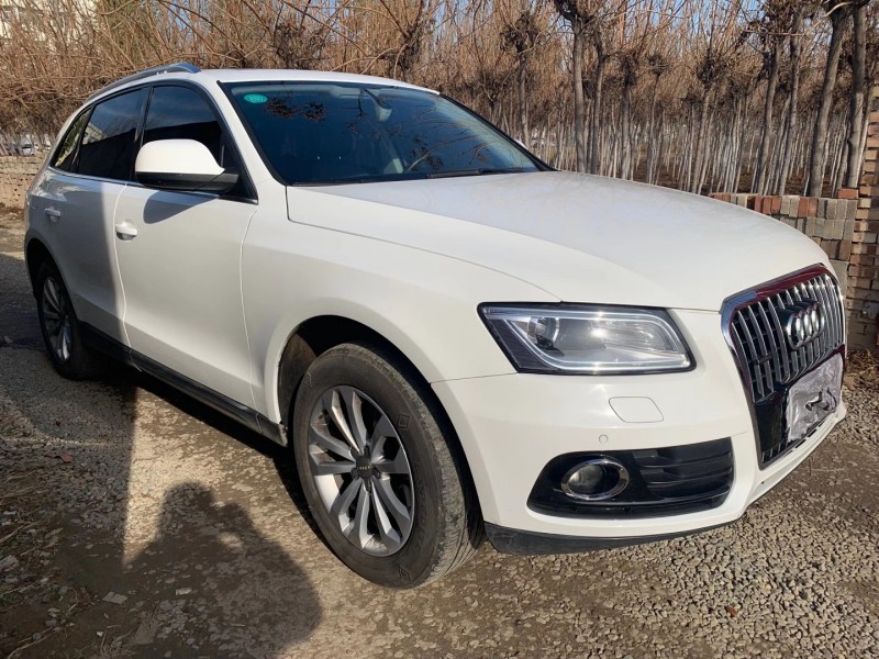 保定14年奥迪Q56