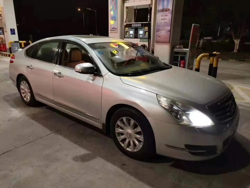 贛州10年日產天籟2