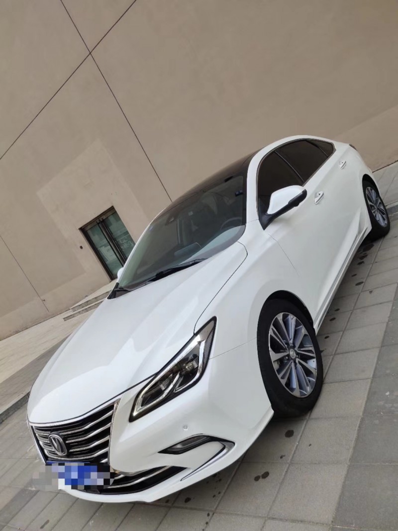 營口18年長安汽車睿騁CC3