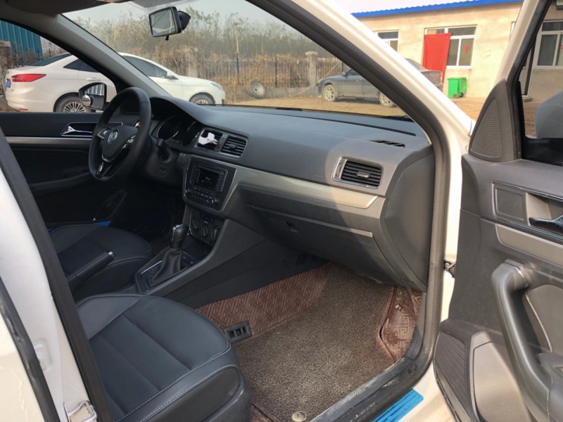 保定18年大众朗逸2