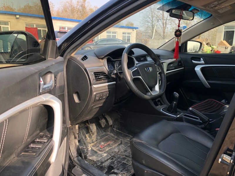 保定17年吉利帝豪4