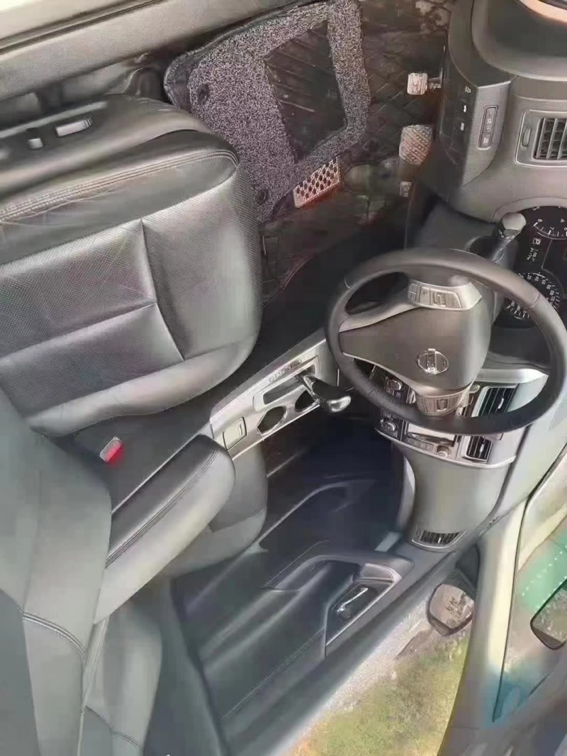 保定15年日产天籁1