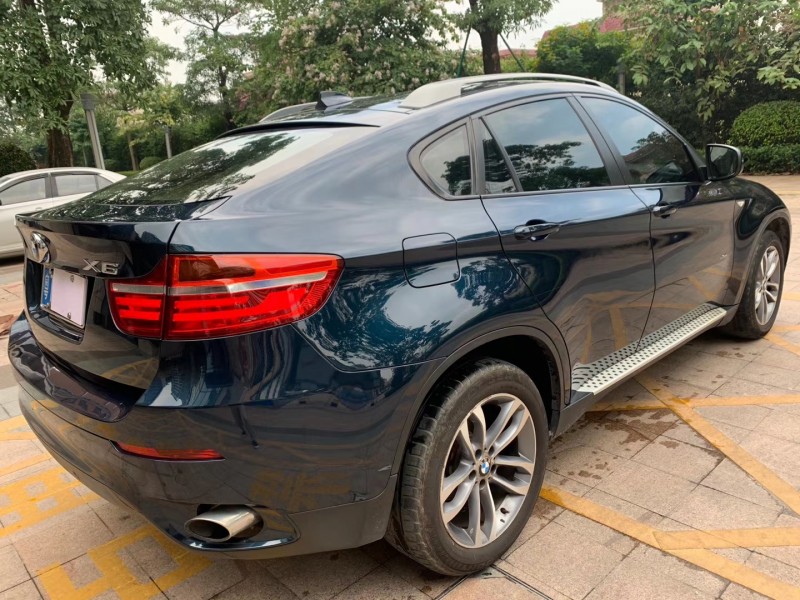 中山13年宝马X64