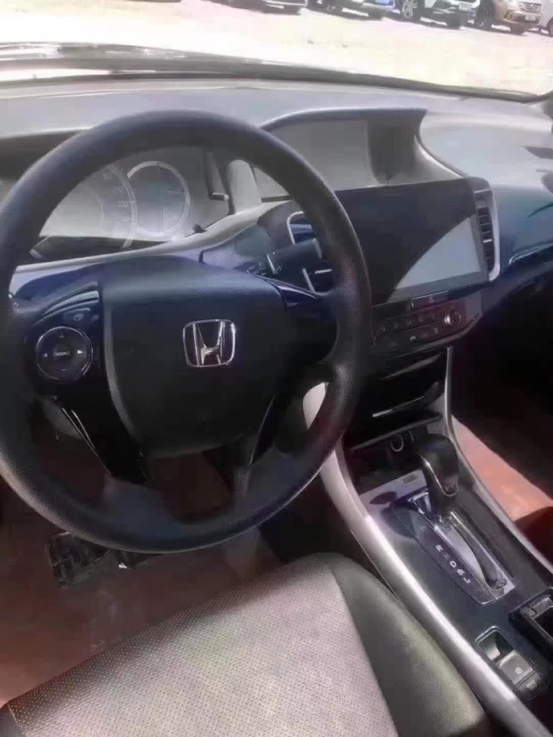 保定18年本田雅阁4