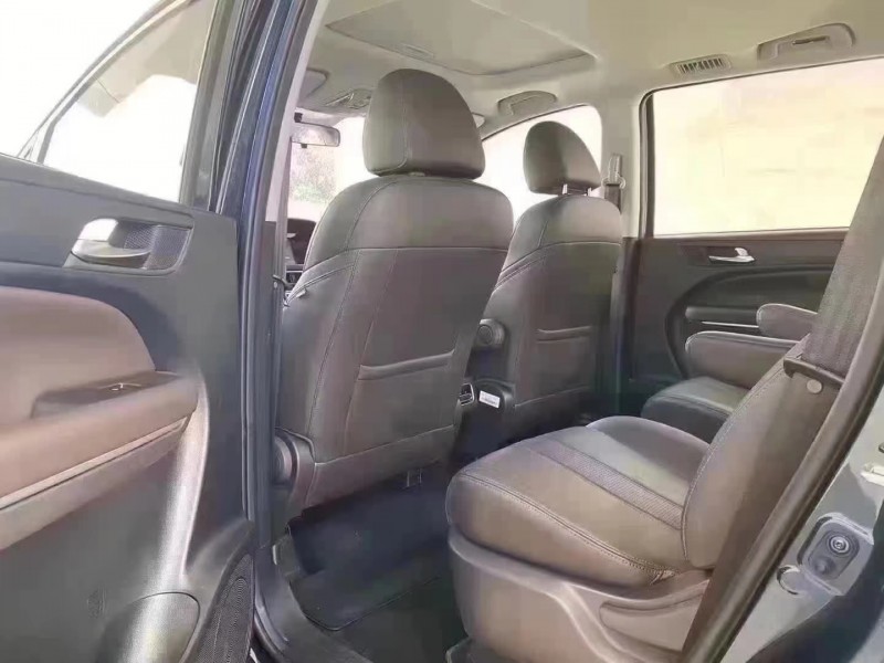 保定20年传祺GM64