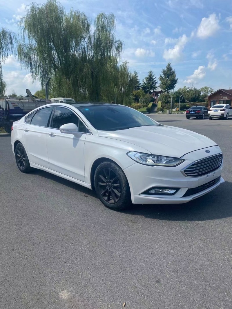 徐州17年福特蒙迪欧7