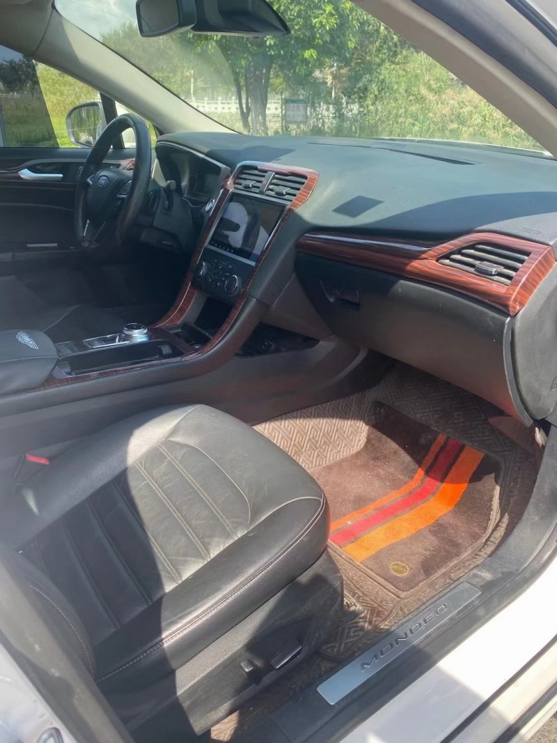 徐州17年福特蒙迪欧2