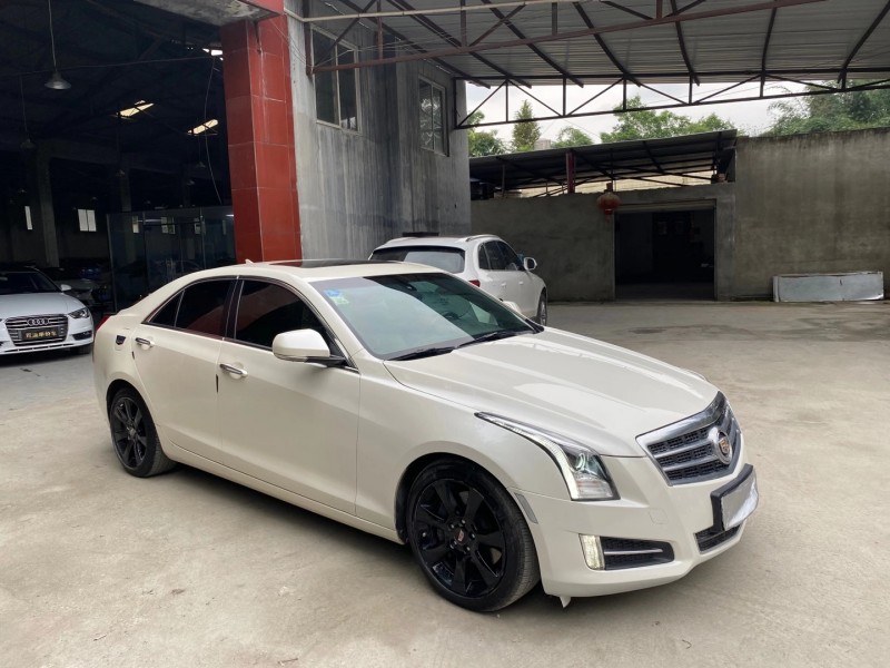 成都14年凯迪拉克ATS3