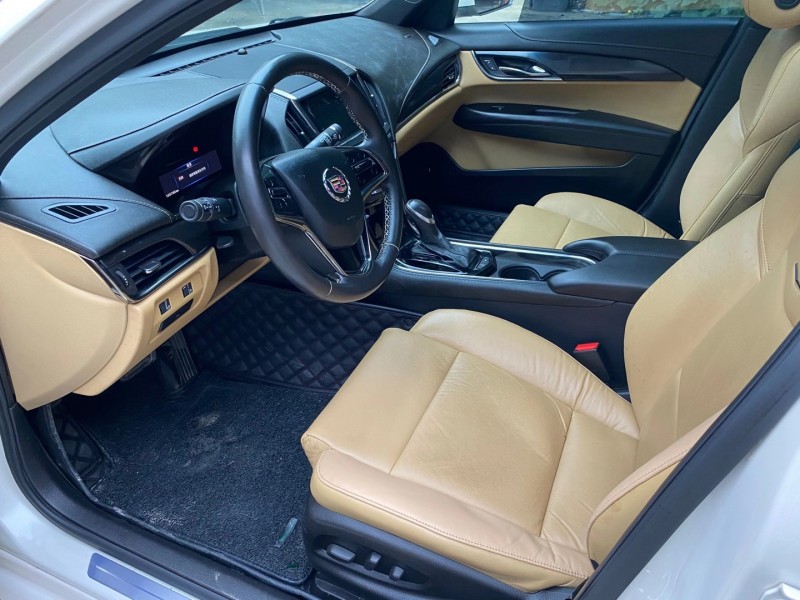 成都14年凯迪拉克ATS6