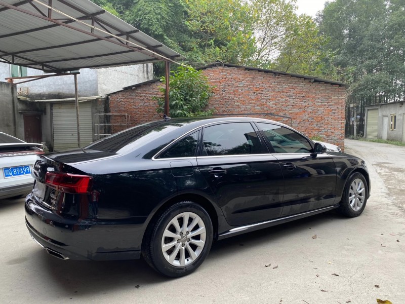 成都16年奥迪A6L7