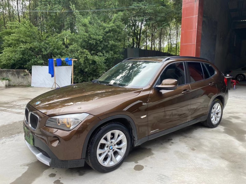 成都12年宝马X18