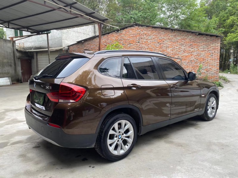 成都12年宝马X13