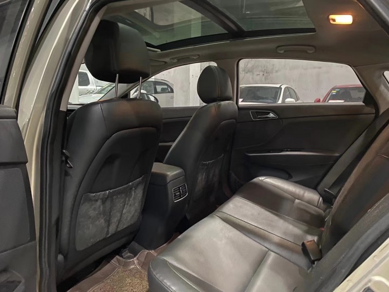 成都14年现代名图4