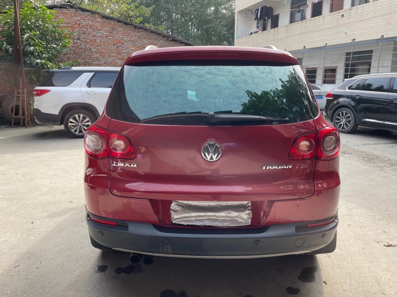 成都12年大众途观8