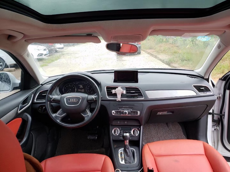 东莞17年奥迪Q36