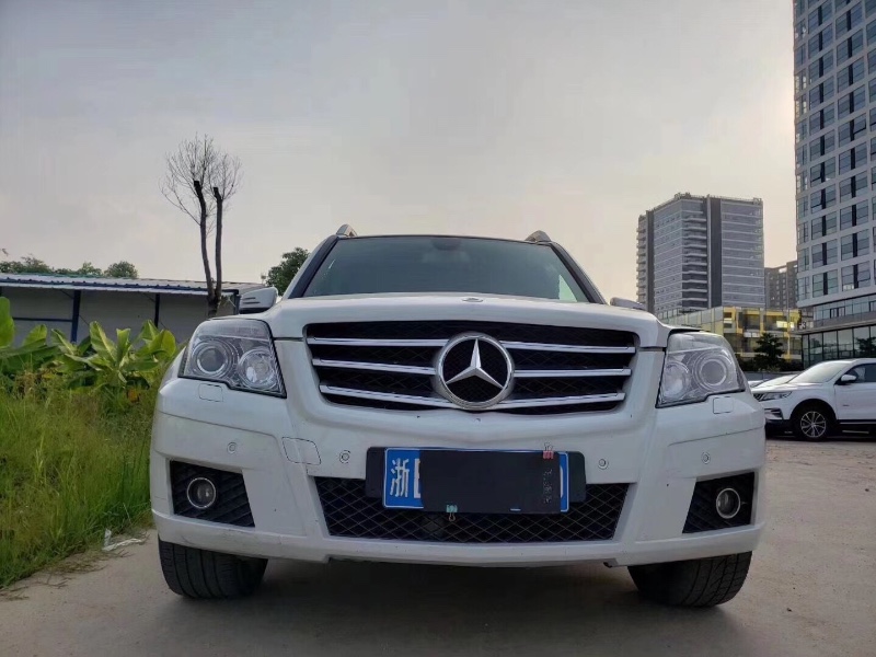 东莞09年奔驰GLK1