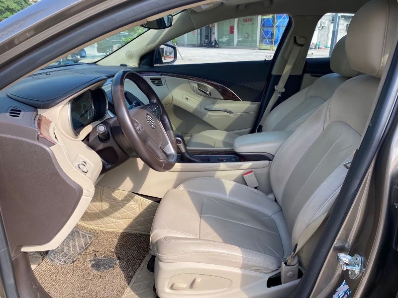 广州15年别克君越4