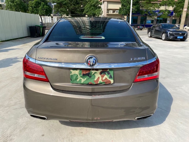 广州15年别克君越7