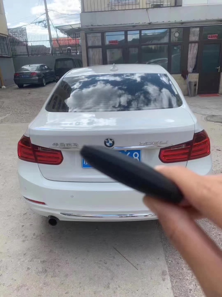 保定13年宝马3系2