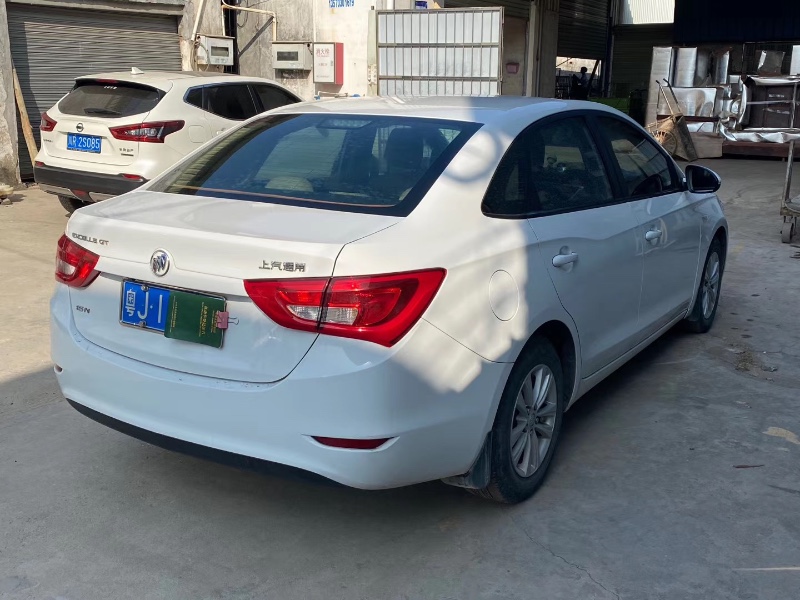 广州17年别克别克2