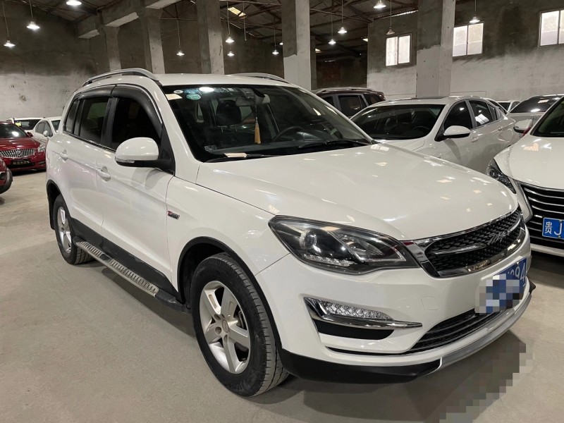 成都16年众泰大迈X52