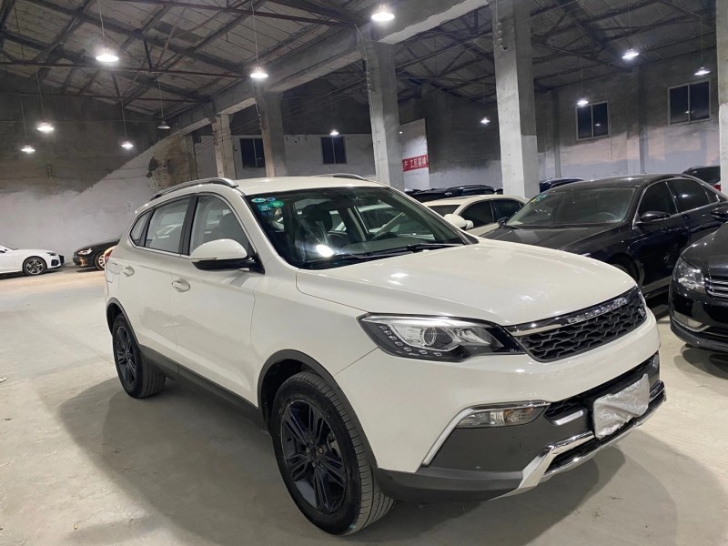 成都17年獵豹汽車CS103