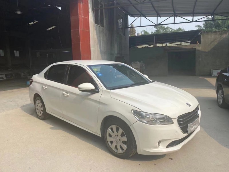 成都15年标致3012