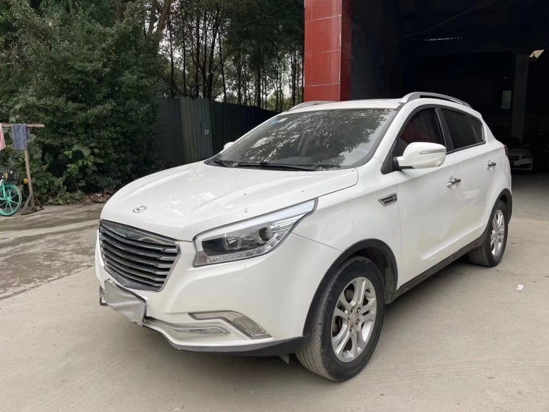 成都16年华泰圣达菲2