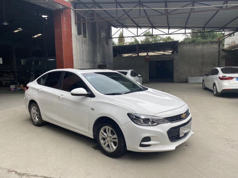 成都18年雪佛兰科沃兹3