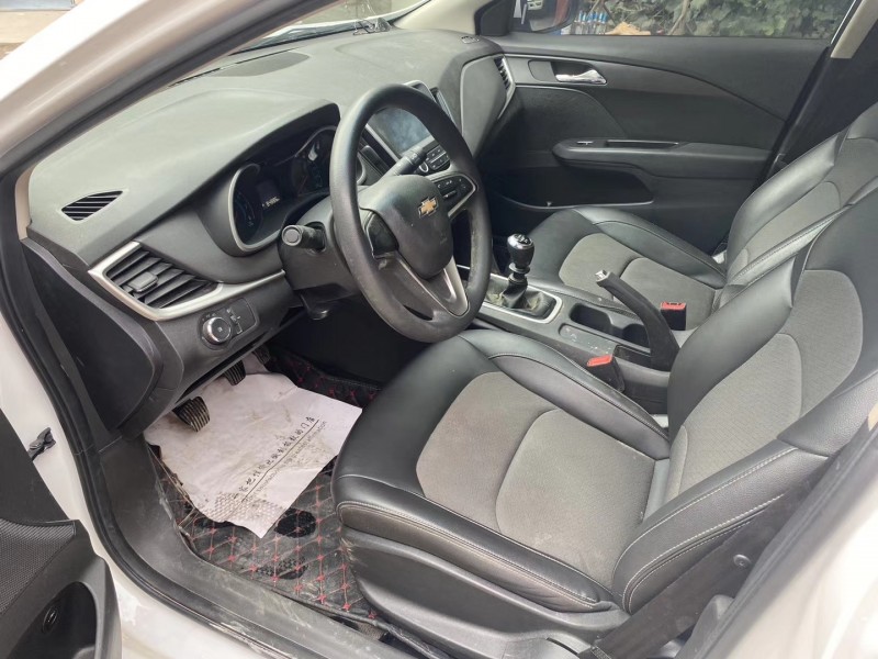 成都18年雪佛兰科沃兹4