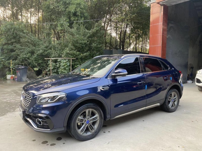 成都19年君马汽车MEET32