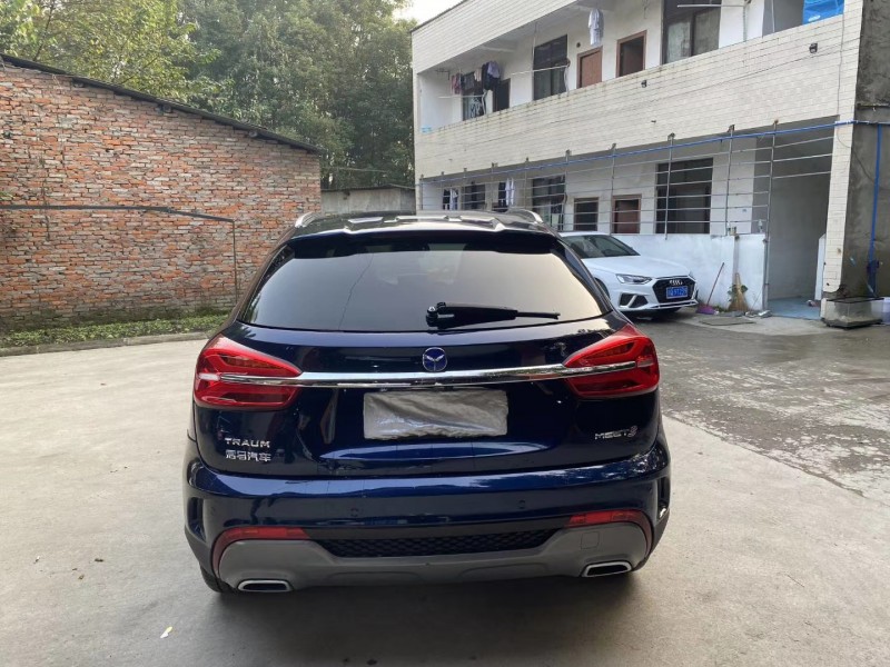 成都19年君马汽车MEET38