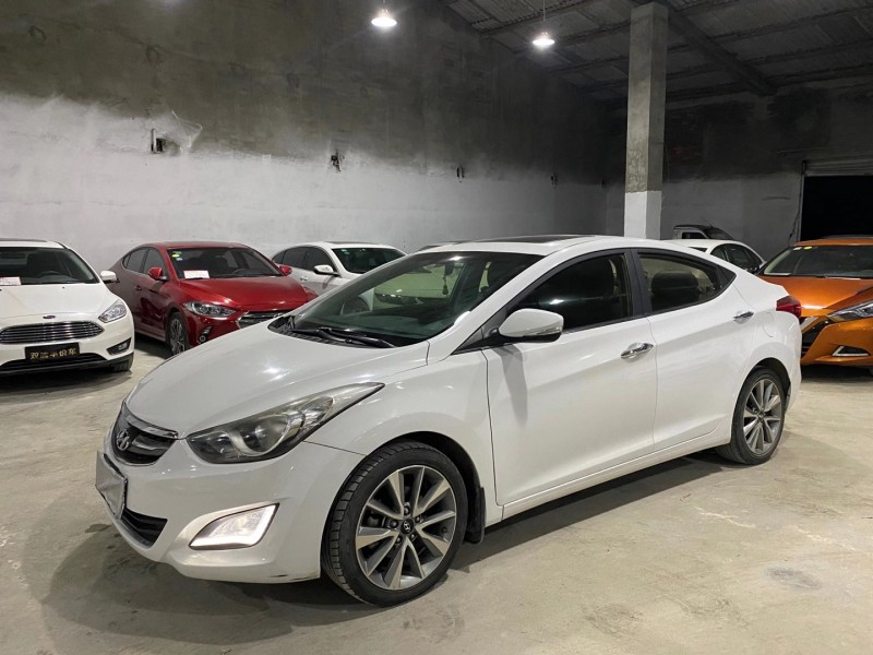 成都15年现代朗动2