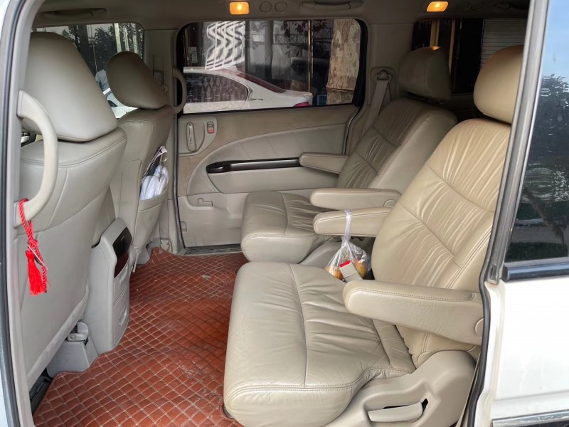 北京14年本田艾力绅3