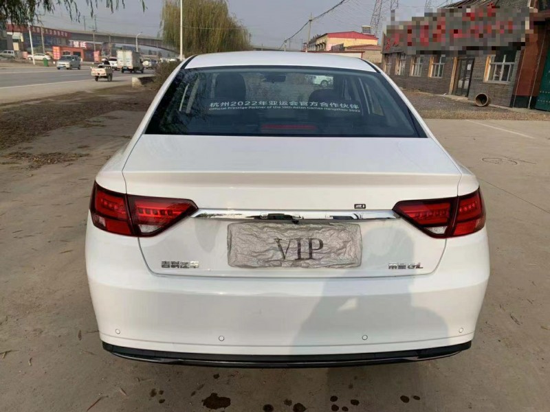 保定20年吉利帝豪3