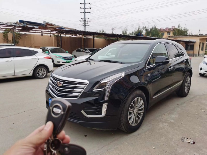 北京17年凯迪拉克XT56