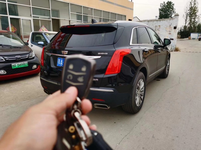 北京17年凯迪拉克XT51