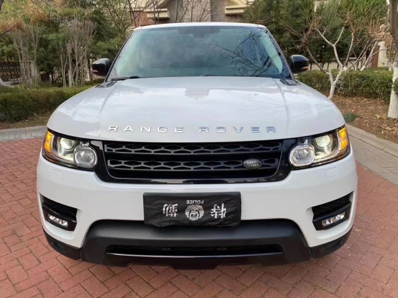济宁15年路虎揽胜运动1