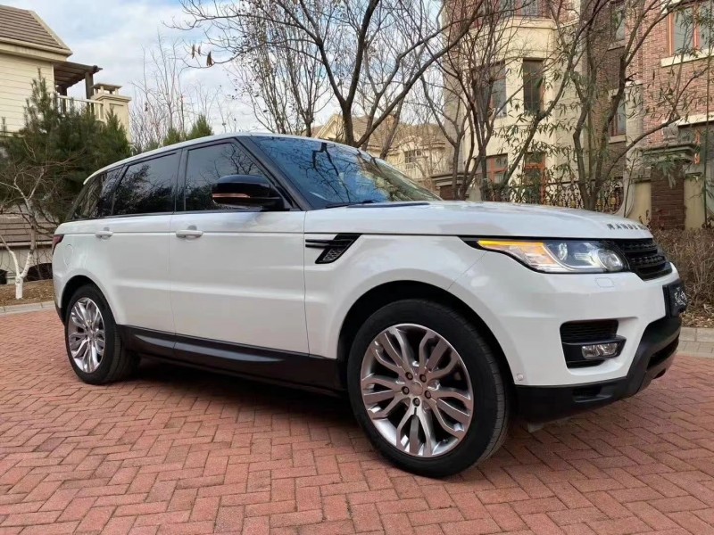 济宁15年路虎揽胜运动2