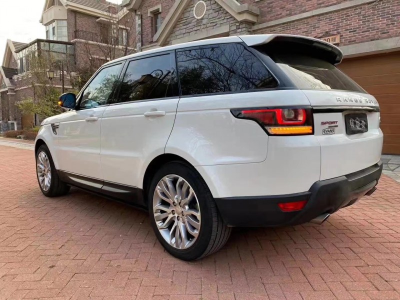 济宁15年路虎揽胜运动4